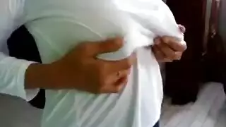 18 سنة من الكؤوس مع الثديين الطبيعية الضخمة الحصول على أنبوب إباحي Titty 18 سنة من الكؤوس مع الثديين الطبيعية الضخمة الحصول على أنبوب إباحي Titty