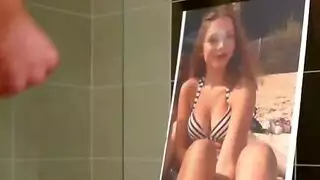 تحب كارلا ممارسة الجنس العرضي مع صديقة زوجها ، غالبًا في وقت متأخر بعد الظهر تحب كارلا ممارسة الجنس العرضي مع صديقة زوجها ، غالبًا في وقت متأخر بعد الظهر