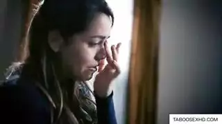 المدير الكهل يشعل رغبة الفتاة البكر الخجولة قبل أن ينيك كسها و يرعشها في مكتبه المدير الكهل يشعل رغبة الفتاة البكر الخجولة قبل أن ينيك كسها و يرعشها في مكتبه