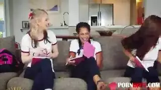 حلويات كارولينا هي نصف أنوبي، نصف مثليه لا يستطيع التوقف عن الولين أثناء الحصول على العضو التناسلي النسوي حلويات كارولينا هي نصف أنوبي، نصف مثليه لا يستطيع التوقف عن الولين أثناء الحصول على العضو التناسلي النسوي