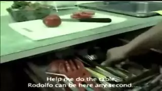 نيك محارم عربي نار و شاب ينصب كاميرا هاتفه ويتصور وهو ينيك زوجة ابيه الشرموطة