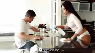 يجلس في الملابس الداخلية كل يوم لجعل ديك الخاص بك من الصعب ولها الكثير ليمارس الجنس يجلس في الملابس الداخلية كل يوم لجعل ديك الخاص بك من الصعب ولها الكثير ليمارس الجنس
