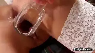 في سن المراهقة ، حصلت الخوخ على تدليك مذهل ، لكن معظمها أحبها عندما كان حبيبها يلعقها في سن المراهقة ، حصلت الخوخ على تدليك مذهل ، لكن معظمها أحبها عندما كان حبيبها يلعقها