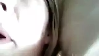وقحة شقراء مثير يأخذ الأسود دونغ حتى مهبل لها مع شاعر المليون الوجه. وقحة شقراء مثير يأخذ الأسود دونغ حتى مهبل لها مع شاعر المليون الوجه.