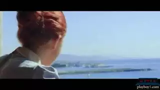 جبهة مورو الإسلامية الإسبانية بعقب ثابتة تفعل ذلك مع جارتها الأصغر سنا، في سريرها جبهة مورو الإسلامية الإسبانية بعقب ثابتة تفعل ذلك مع جارتها الأصغر سنا، في سريرها