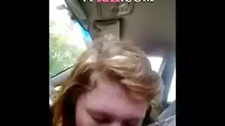 رأيت فتاة ساذجة شخص غريب يصرخ من أجل الحب بينما كان يلعق بوسها المشعر رأيت فتاة ساذجة شخص غريب يصرخ من أجل الحب بينما كان يلعق بوسها المشعر