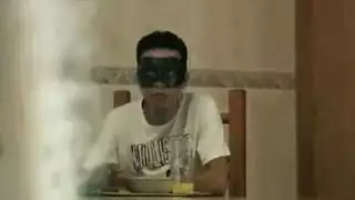 أمي اليابانية مثير مع الشعر القصير تحصل مارس الجنس في الحمار في الصباح بعد أن عادت إلى المنزل