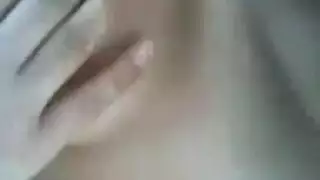 اثنين من فاتنة القنبلة الجنسية لديها جلسة مثليه الثلاثي، مع سيدات عارية تماما، في غرفة النوم. اثنين من فاتنة القنبلة الجنسية لديها جلسة مثليه الثلاثي، مع سيدات عارية تماما، في غرفة النوم.