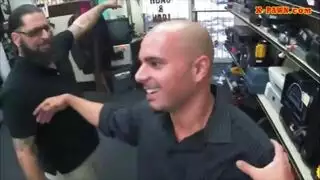 زوجة صديقي تريد أن تمارس الجنس مع رجل على الكاميرا ، إنه مثير للشهوة الجنسية. زوجة صديقي تريد أن تمارس الجنس مع رجل على الكاميرا ، إنه مثير للشهوة الجنسية.