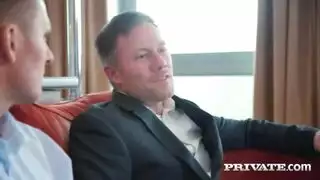 لبوة جامدة نار في أول مشهد سكسي لها مع النيك المزدوج و السكس الشرجي الثلاثي