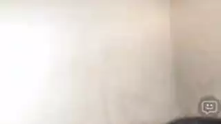 الشباب خلال اللسان الثابت. الشباب خلال اللسان الثابت.