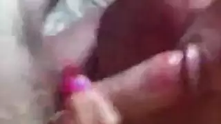 أشقر بالوشم ، تحب إيمي ريد أن تلعب مع بوسها الناعم ، حتى تحصل على هزة الجماع. أشقر بالوشم ، تحب إيمي ريد أن تلعب مع بوسها الناعم ، حتى تحصل على هزة الجماع.