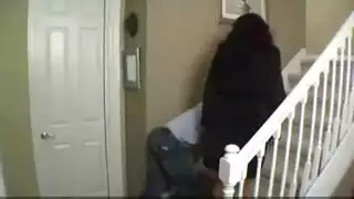 أم شابة تنيك ابنها السكران و تمص زبه و تستمتع به كأنه زوجها